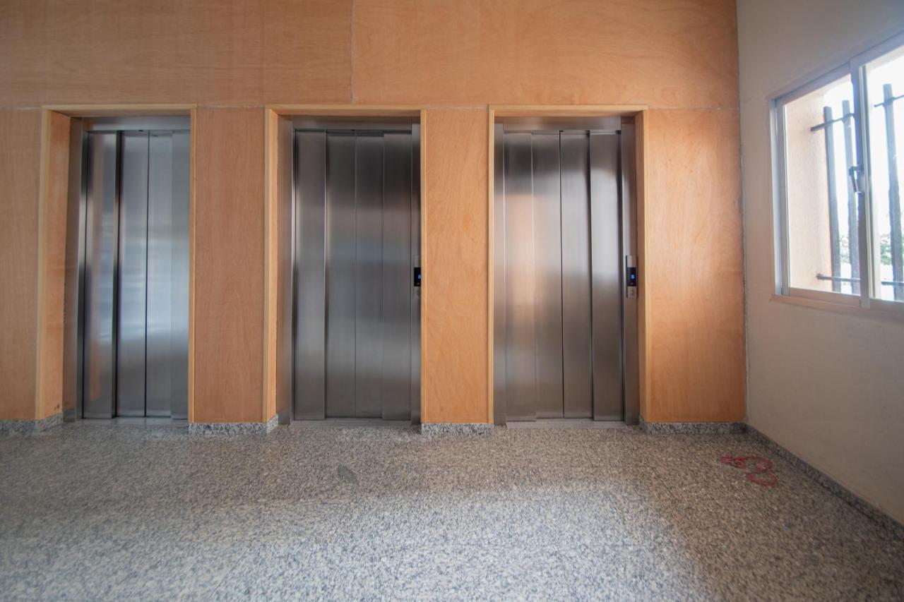 Apartamento Malibu Cadiz Playa エクステリア 写真